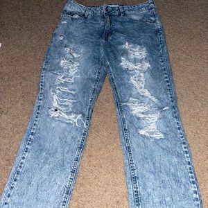 Light wash denim holy jeans
